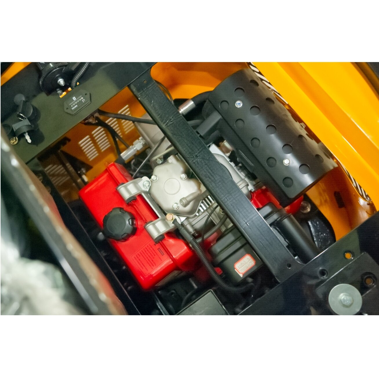 Mini Ekskavatorius ENZO HT-10B, Koop KD192FC (su kabina) 6